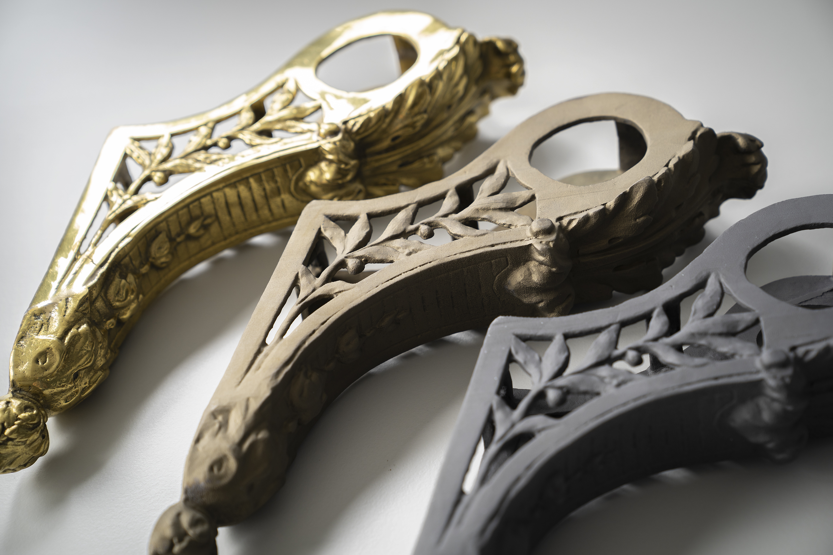 3D-gedruckte Gardienenstangenhalter aus Metall