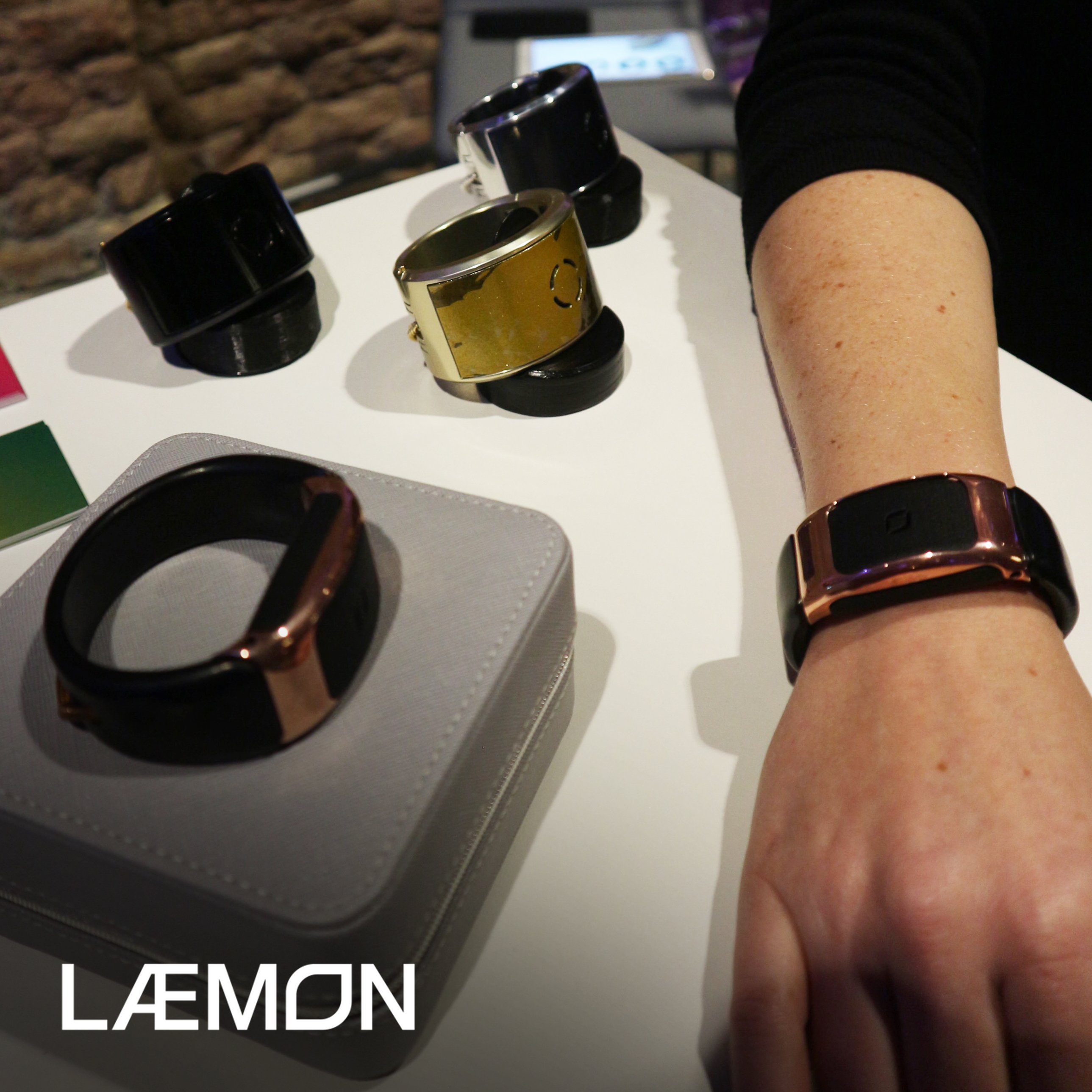 Smart jewellery bracelets by LÆMON